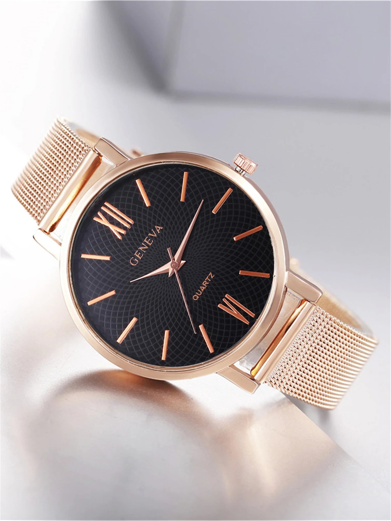 nouvelle simple montre Zeineb